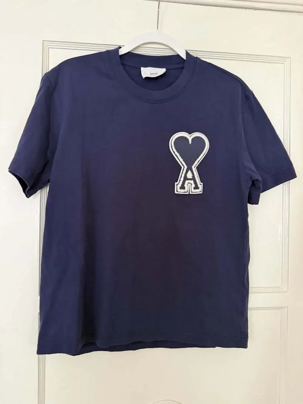 AMI Alexandre Mattiussi Navy Ami de Coeur Knitted Patch T-Shirt